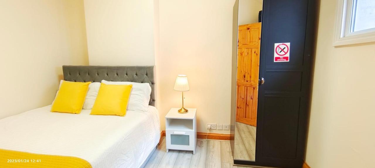 Flat 2, 6 Tauton Mews In Marylebone Lägenhet London Exteriör bild