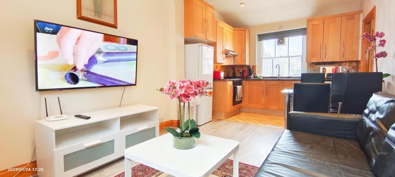 Flat 2, 6 Tauton Mews In Marylebone Lägenhet London Exteriör bild