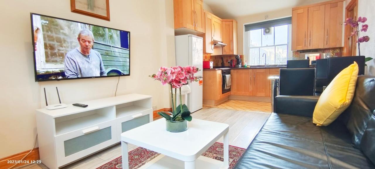Flat 2, 6 Tauton Mews In Marylebone Lägenhet London Exteriör bild